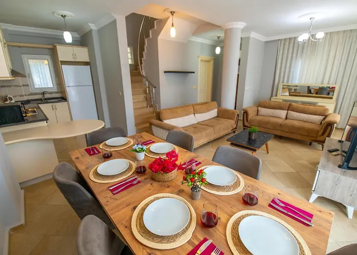 Sunset Club Aqualettings Oyster 5 Villa