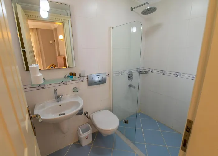 Sunset Club Aqualettings Oyster 5 *