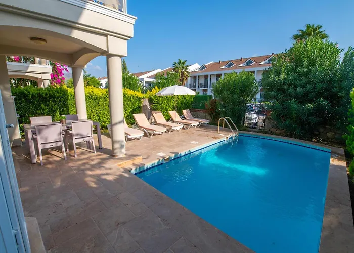 Sunset Club Aqualettings Oyster 5 Вилла *