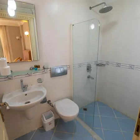 Sunset Club Aqualettings Oyster 5 *