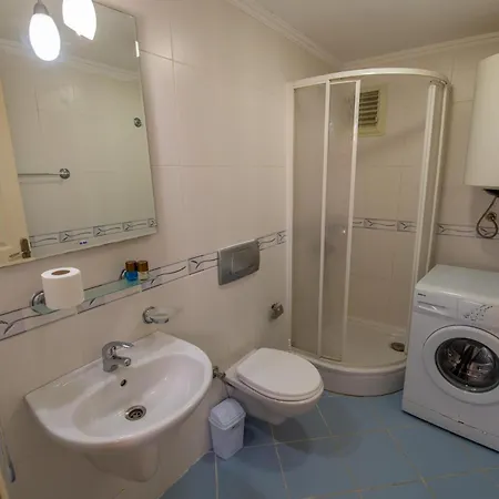 Sunset Club Aqualettings Oyster 5 Villa