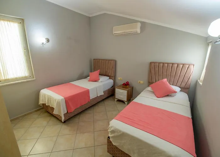 Sunset Club Aqualettings Oyster 5